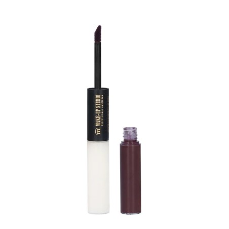 Treat your lips with the  SuperShine Lipgloss from Make-up Studio!